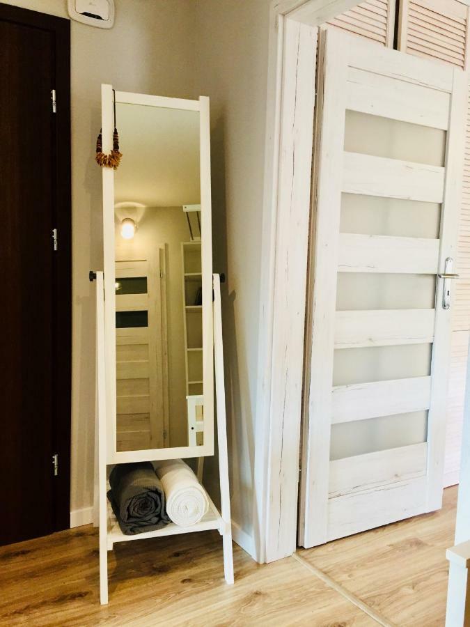 Apartament Halinka Salon, Sypialnia, Kuchnia, Balkon Powierzchnia 50M クリニツァ・ズドルイ エクステリア 写真